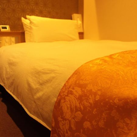 Hotel Boti Boti Osaka Buitenkant foto