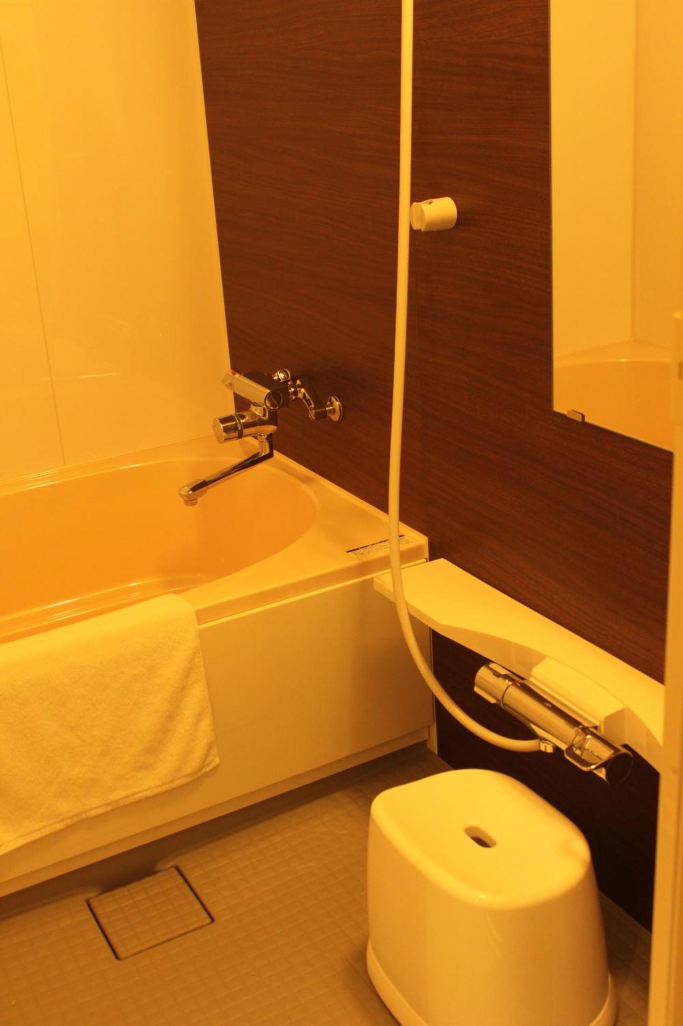 Hotel Boti Boti Osaka Buitenkant foto